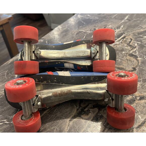 Vintage 1970s Fireball Outdoor Shoe Skates by Roller Derby Blue Size 6 - NICE!! - Picture 5 of 5